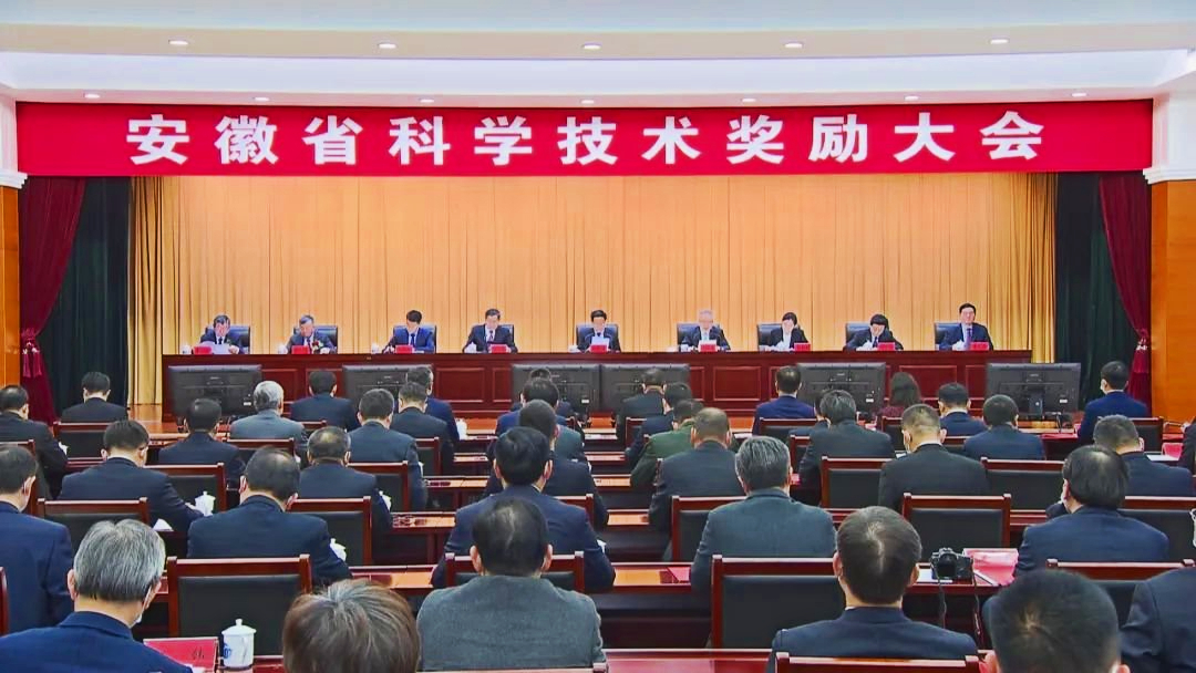 科技1.jpg
